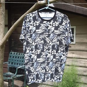 Rue 21 island flower short sleeve tee